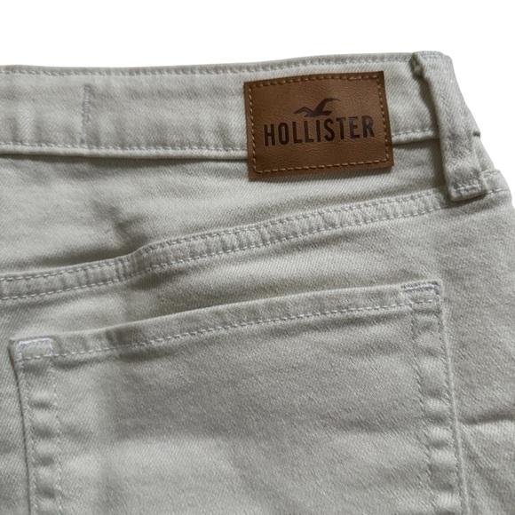 Hollister Ultra High-Rise Mom Short White Denim Raw Hem Distressed W 31/12 - Picture 5 of 7
